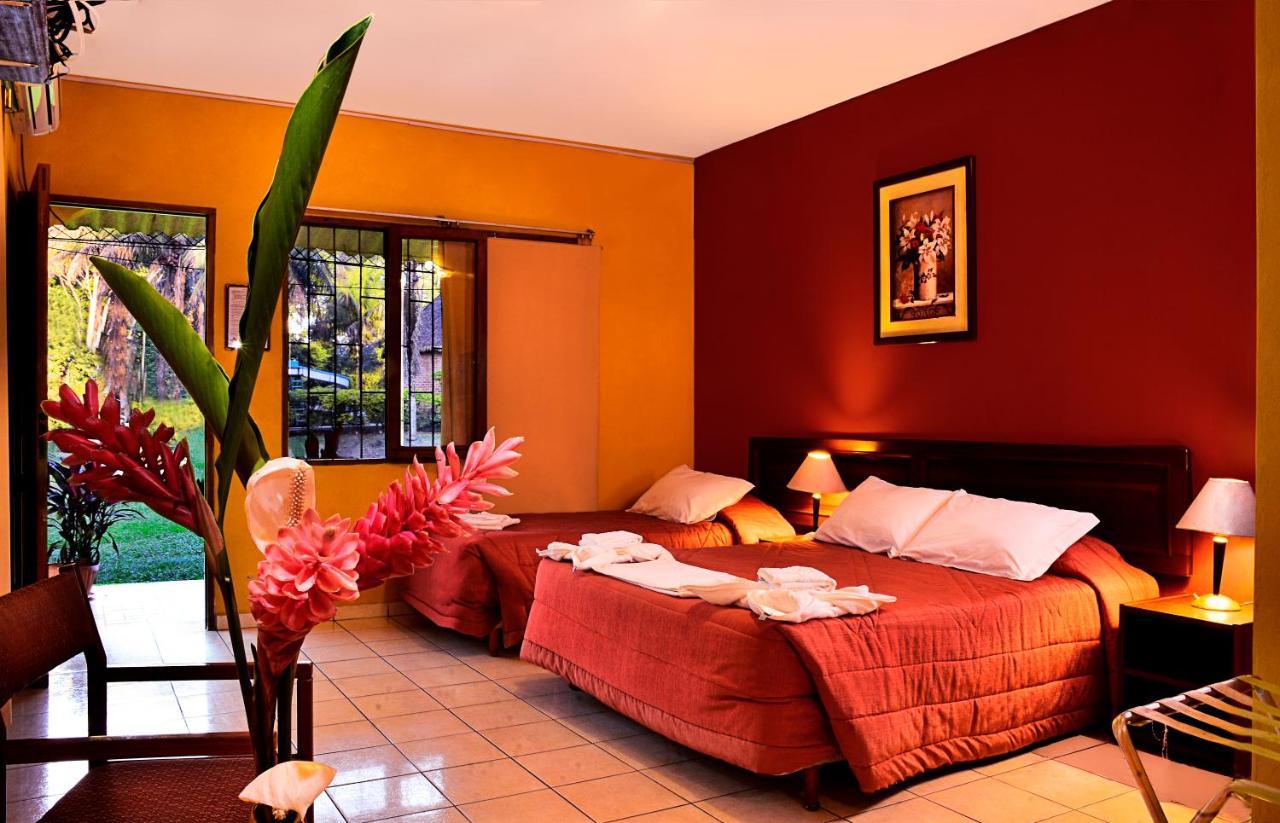 Cesar'S Tropical Hotel فيلا توناري المظهر الخارجي الصورة